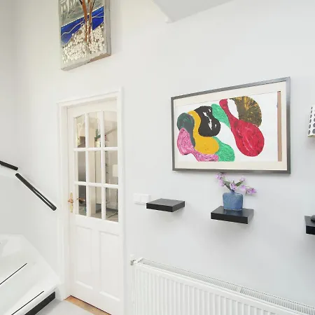 Casa vacanze Semi Detached House With Garden In Quiet Location Within Walking Distance Of The Centre Of Bergen Bergen
