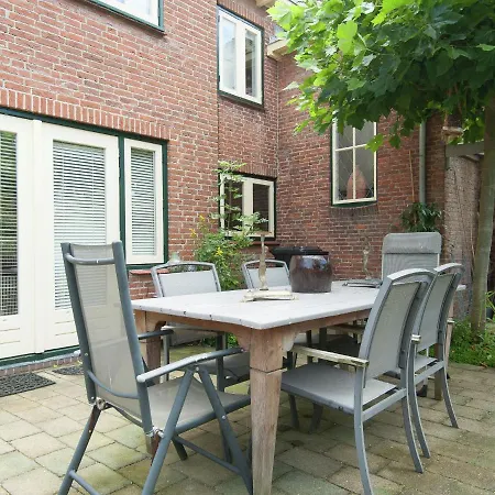 Semi Detached House With Garden In Quiet Location Within Walking Distance Of The Centre Of Bergen Casa vacanze Bergen