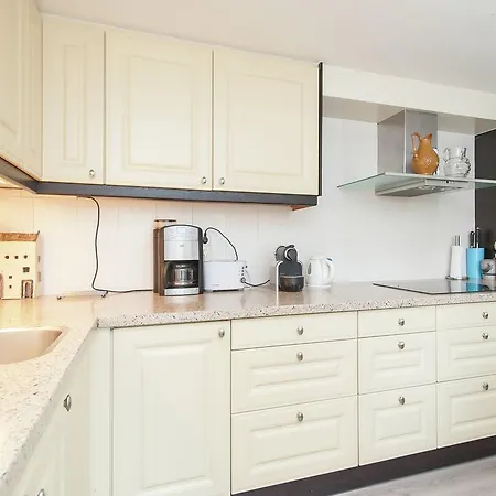 Semi Detached House With Garden In Quiet Location Within Walking Distance Of The Centre Of Bergen Casa vacanze Bergen