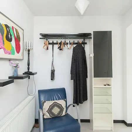 Casa vacanze Semi Detached House With Garden In Quiet Location Within Walking Distance Of The Centre Of Bergen